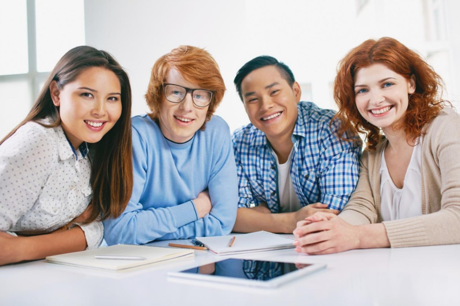 Persona aprendiendo a organizar sus finanzas personales